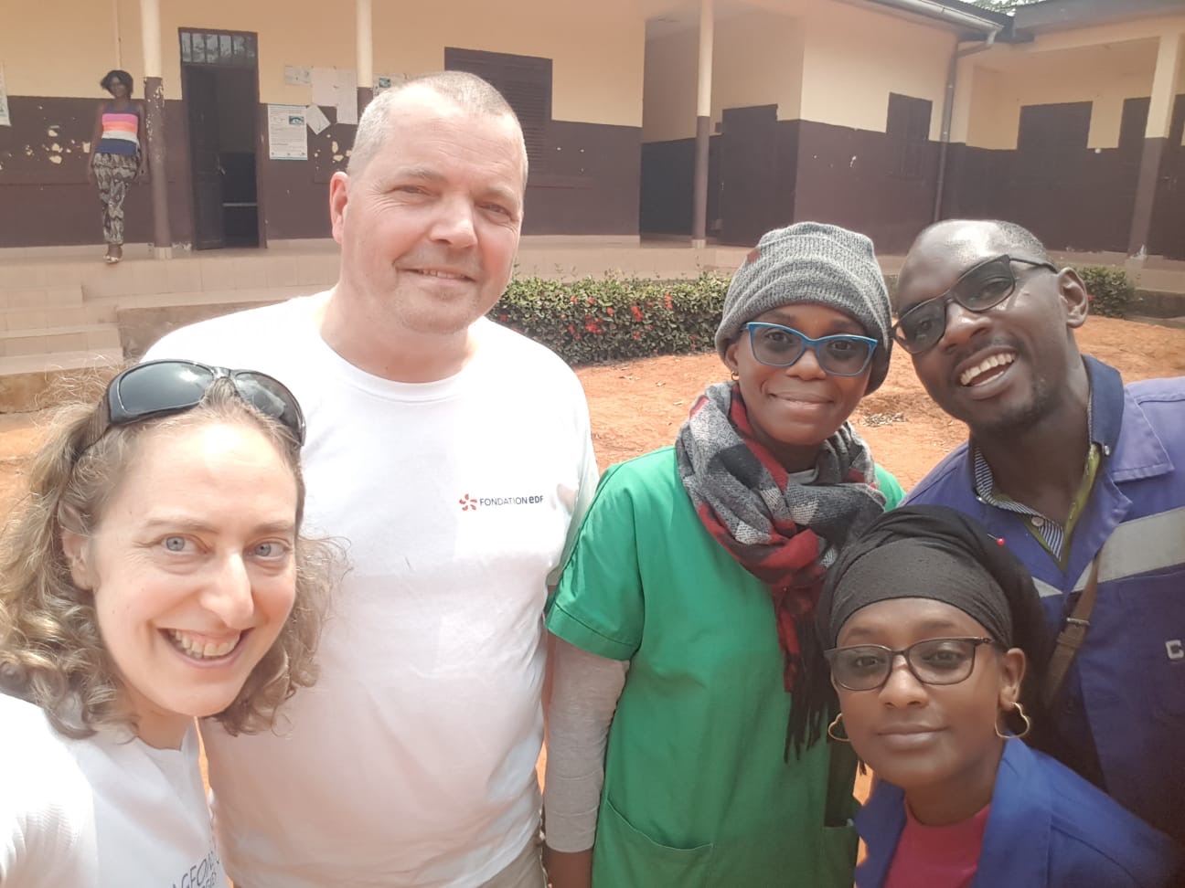 Maternité solaire de Dzeng