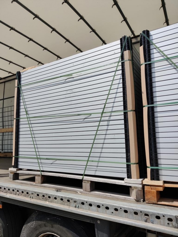 Livraison de panneaux solaires