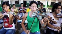 Séjour et concerts exceptionnels à Pont-du-Château (63, France) de l'Orchestre des Instruments Recyclés de Cateura, Assomption, capitale du Paraguay